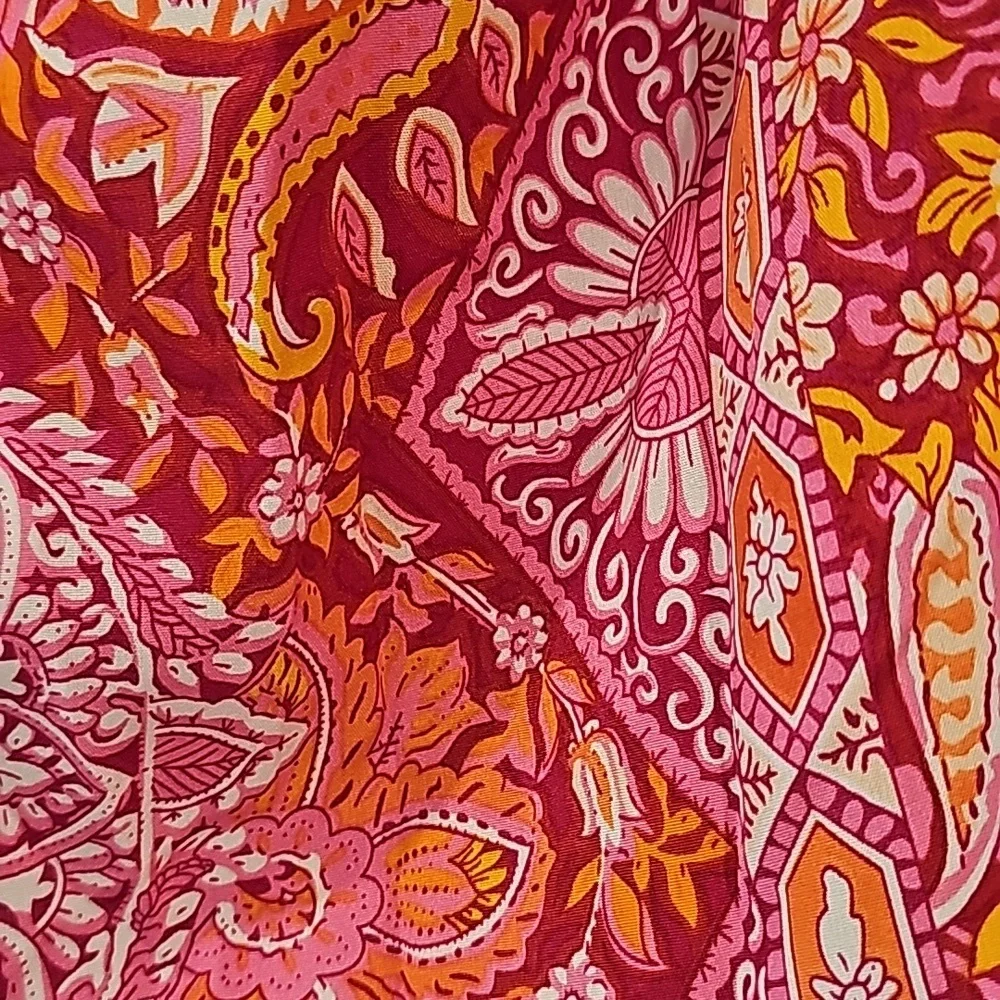 NWOT Beautiful Paisley boho giant bell sleeved top. Size Small sku0054 - Picture 4 of 10